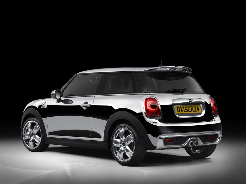 MINI Chrome Line Exterior Deluxe